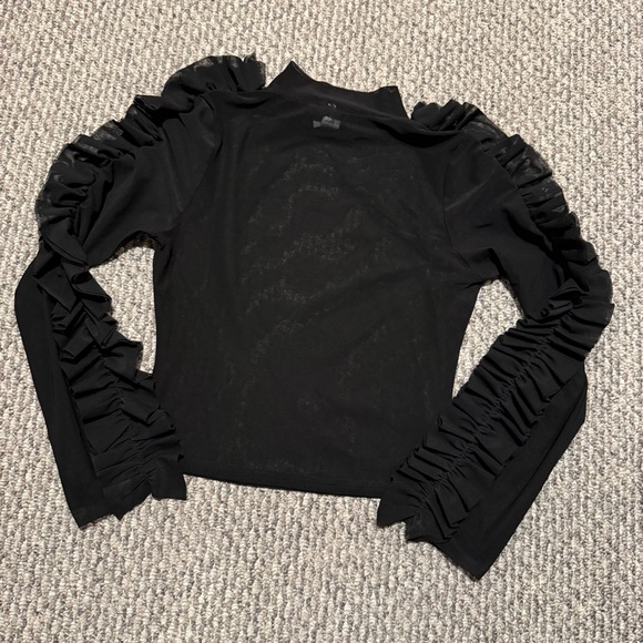 MESH RUFFLE SLEEVE TOP - Picture 6 of 6